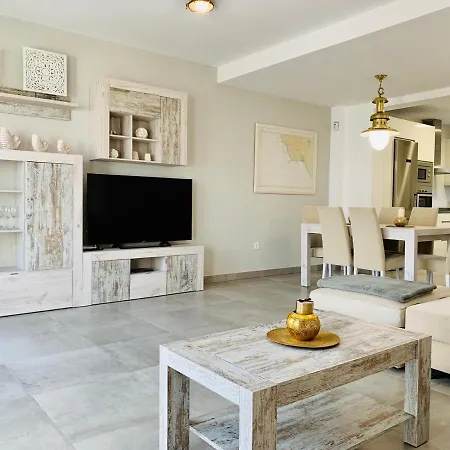 Apartment Sun Kissed Beach House Familias Conil De La Frontera